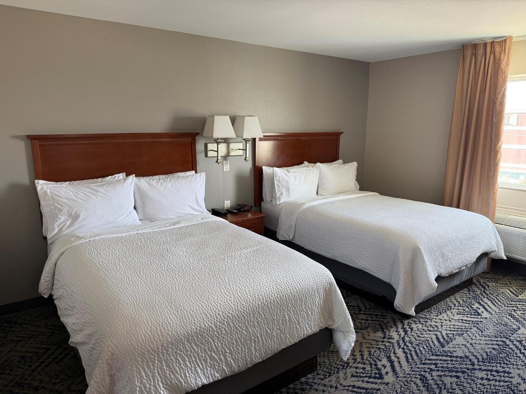 Candlewood By Ihg Hotel