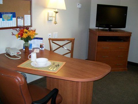 Candlewood By Ihg Hotel La Porte