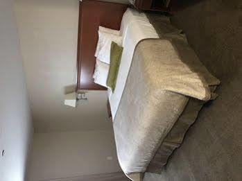Hotel Candlewood By Ihg 2*