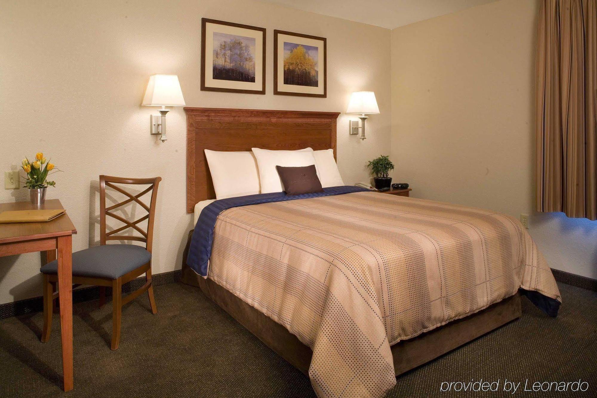 Candlewood By Ihg La Porte