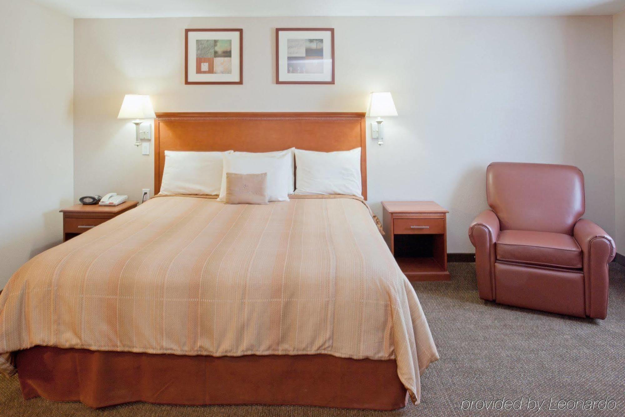 Hotel Candlewood By Ihg 2*